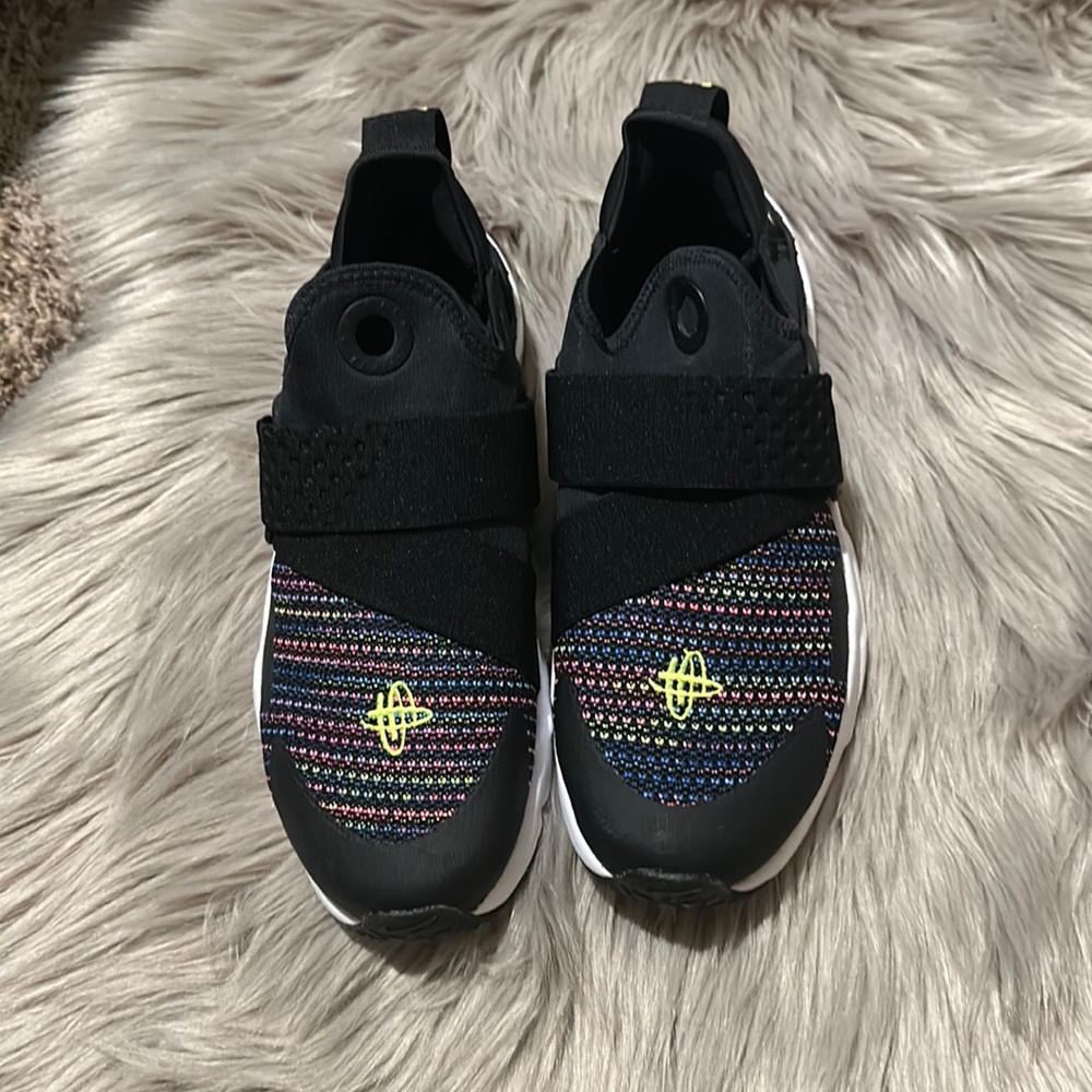 Brand new Nike sneakers with mixture of colors neon, blue, orange, pink, green